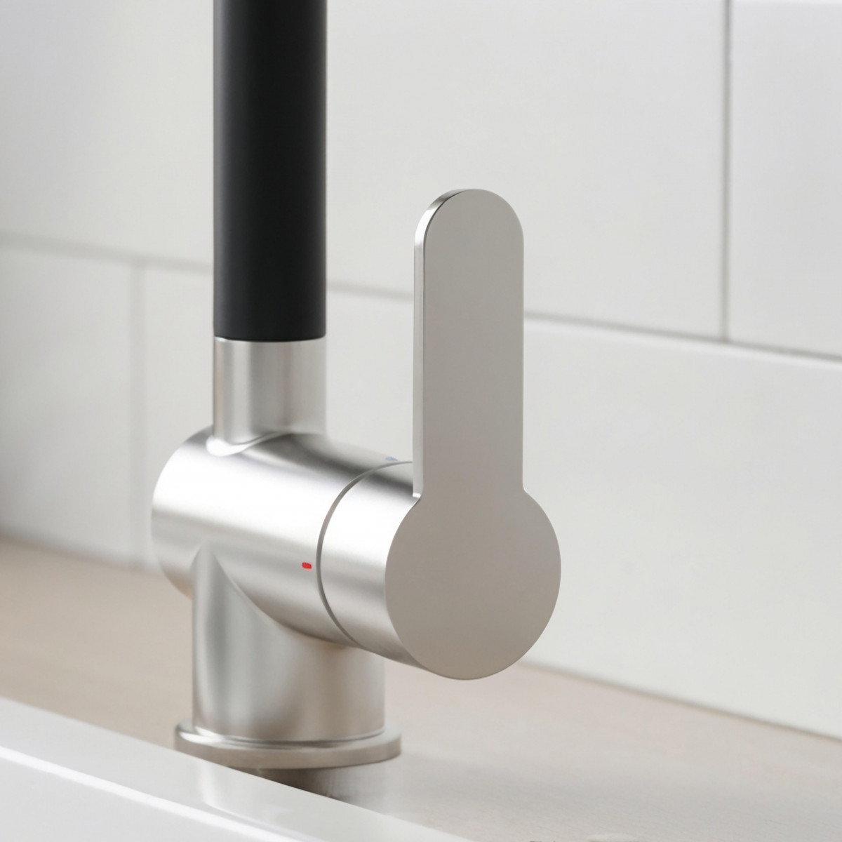 RIO mengkraan keuken met hoge uitloop, roestvrij staal look/mat zwart