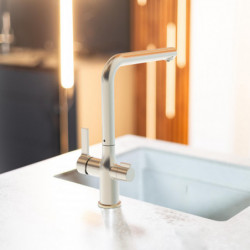 AQUASTAR PRO Mitigeur avec syst&egrave;me de filtration, Inox