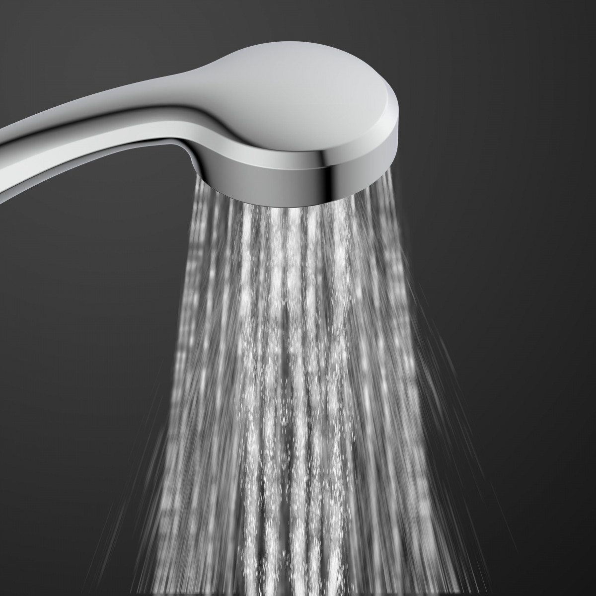Chromfarbener Duschkopf mit gebogener Form und herabströmendem Wasserstrahl