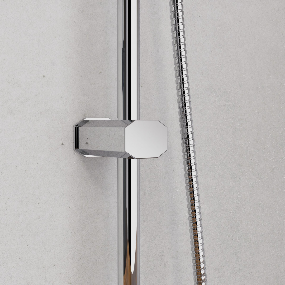 Detail einer verchromten Duschstangenhalterung mit flexiblem Schlauch an der Wand