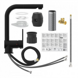 Schwarze Küchenarmatur mit Anschlussschläuchen und Montageset