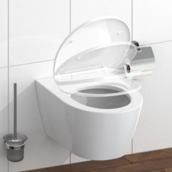 Wandhängendes WC mit hochgeklapptem Sitz und Deckel in mehreren Positionen dargestellt.