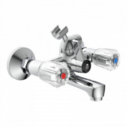 Verchromte Wandarmatur mit zwei transparenten Drehgriffen, Auslauf und Umsteller.