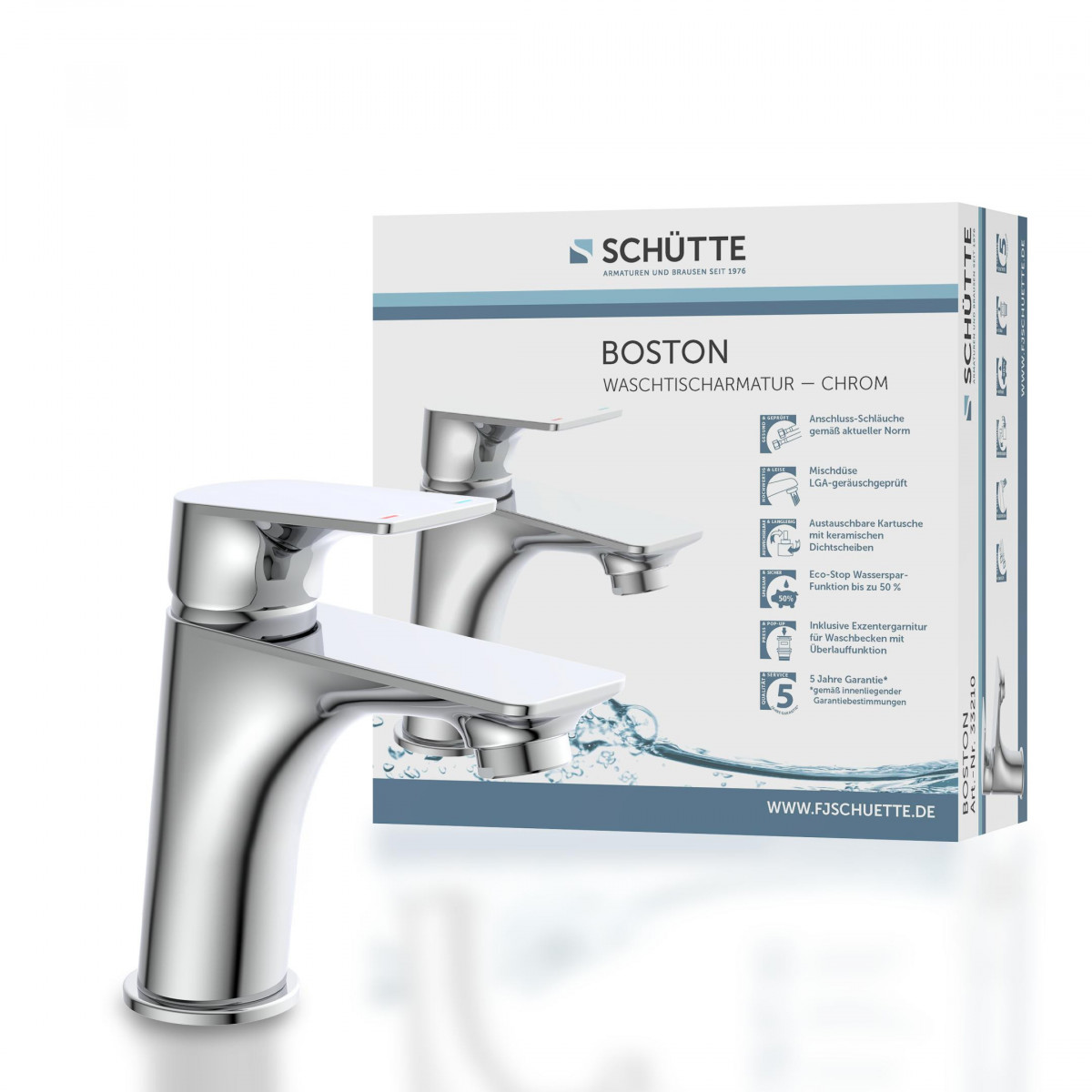 Chromfarbene Waschtischarmatur mit flachem Hebelgriff vor passender Produktverpackung - Schütte Boston.