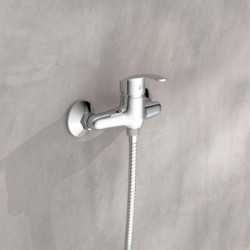Robinet de douche SIRANI • Chrome • SCHÜTTE