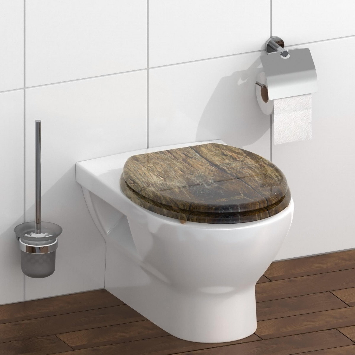 Weißes WC mit geschlossenem Sitz in dunkler Holzoptik vor gefliester Wand.