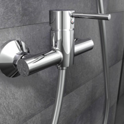 Robinet de douche LAURANA • Chrome • SCHÜTTE