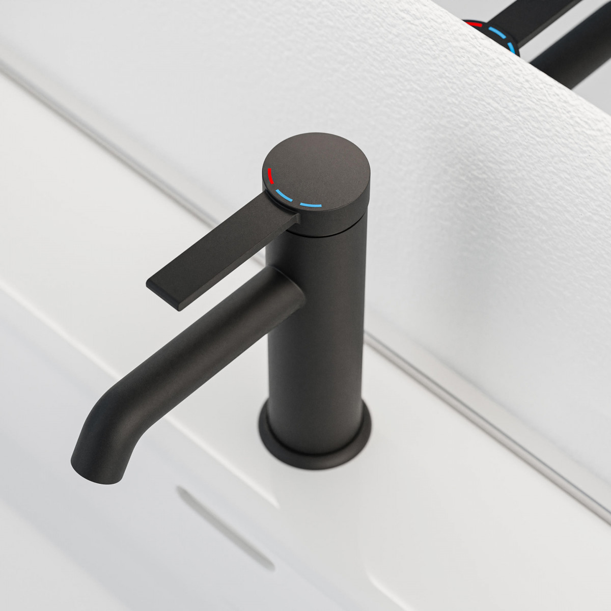 LOS ANGELES Wash basin mixer • Black matt