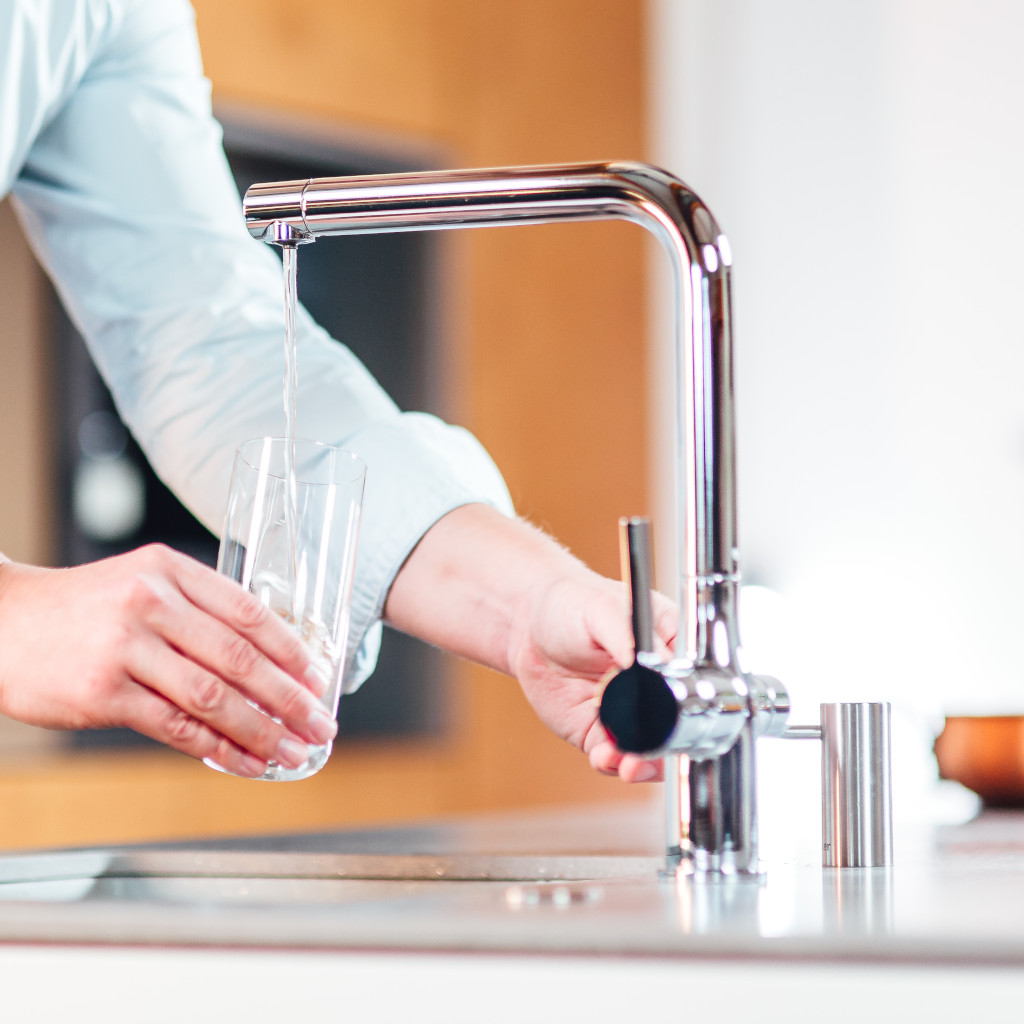 AQUASTAR PRO: Zuiver water uit de filtereenheid